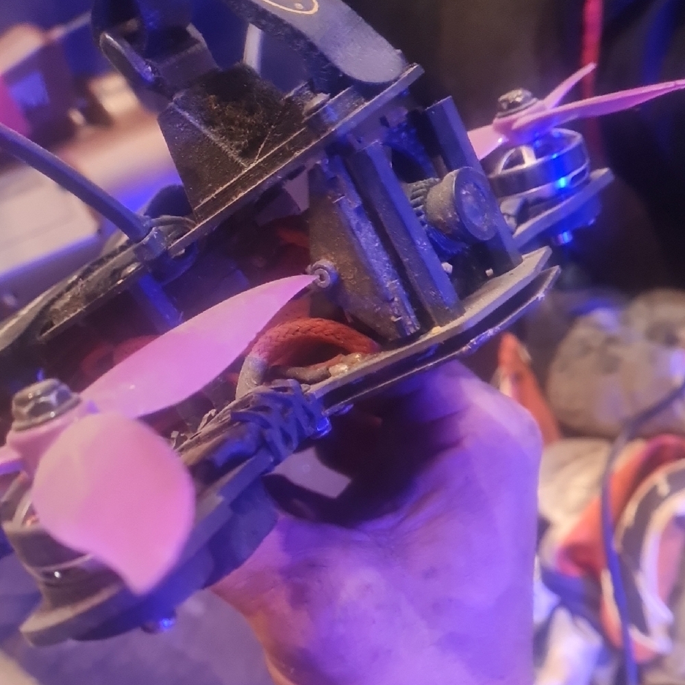 High-Performance Black and Purple Racing Drone - Picture 4 of 4